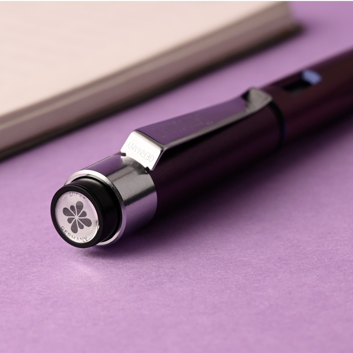 Diplomat Magnum Fountain Pen - Indigo Blue