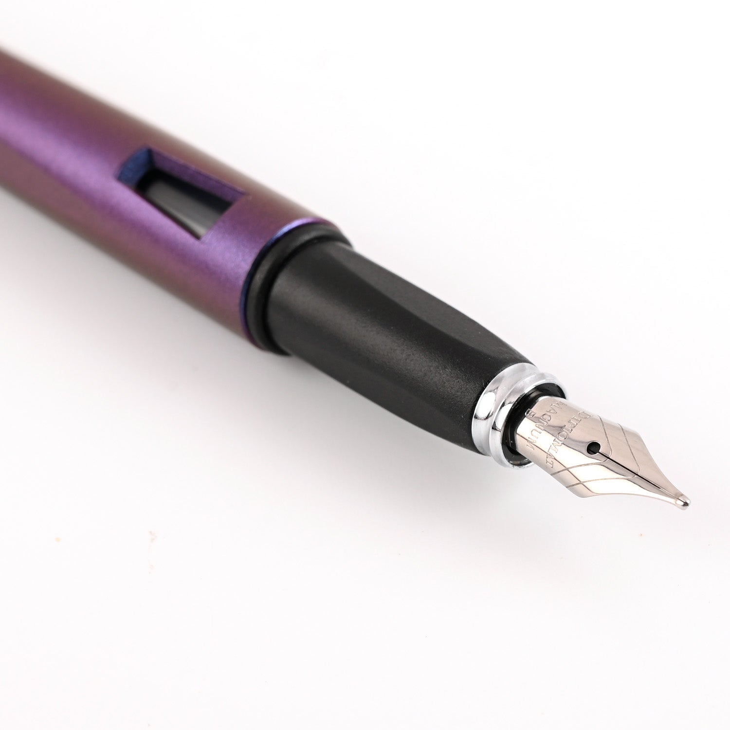 Diplomat Magnum Fountain Pen - Indigo Blue