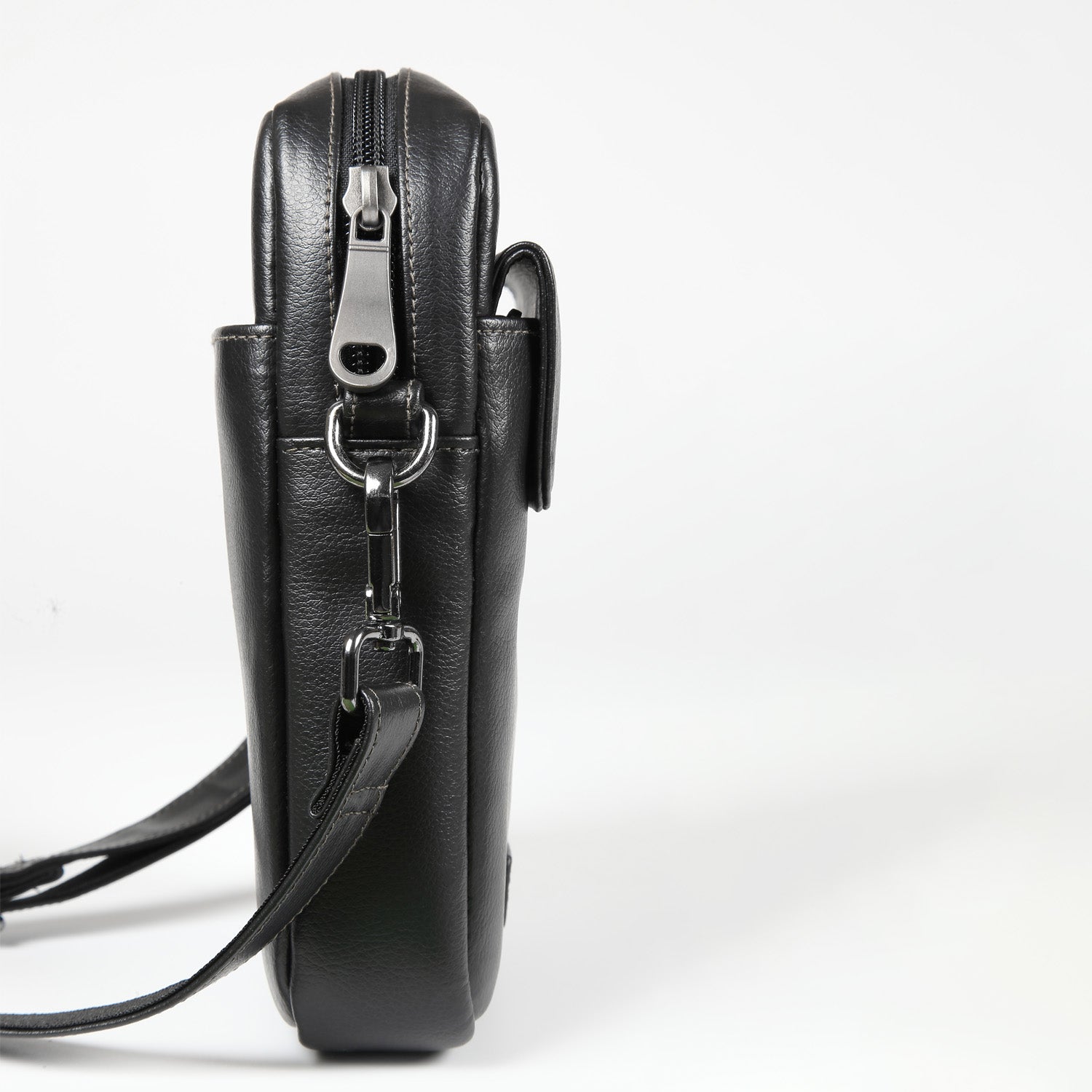 Elan Foam Shoulder Bag - Black