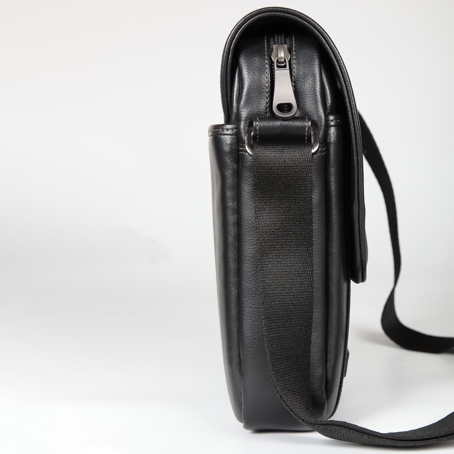 Elan Foam Shoulder Bag with Flap - Black