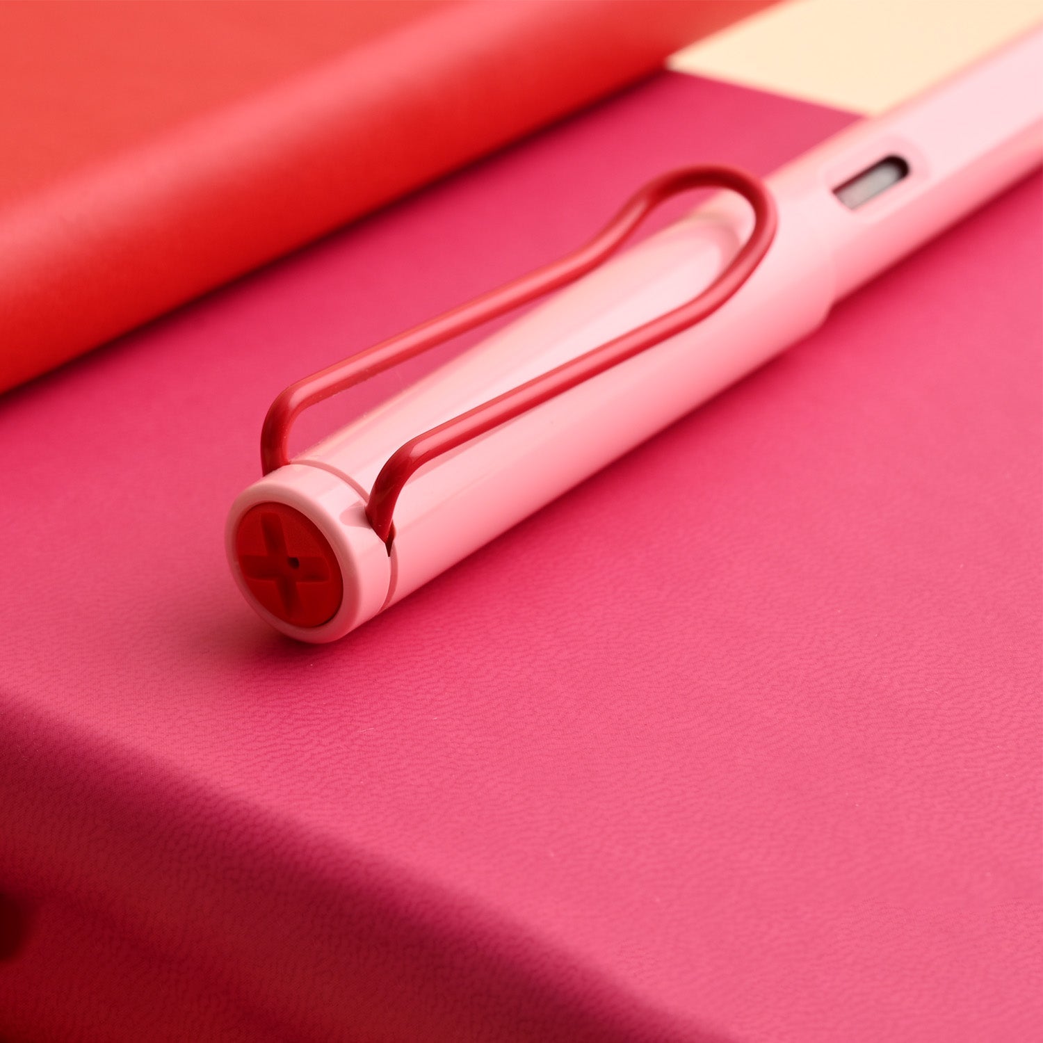 Lamy Safari Fountain Pen - Cherry Blossom (Special Edition)