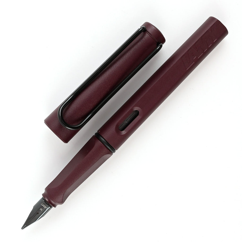 Lamy Safari Fountain Pen - Scarlet