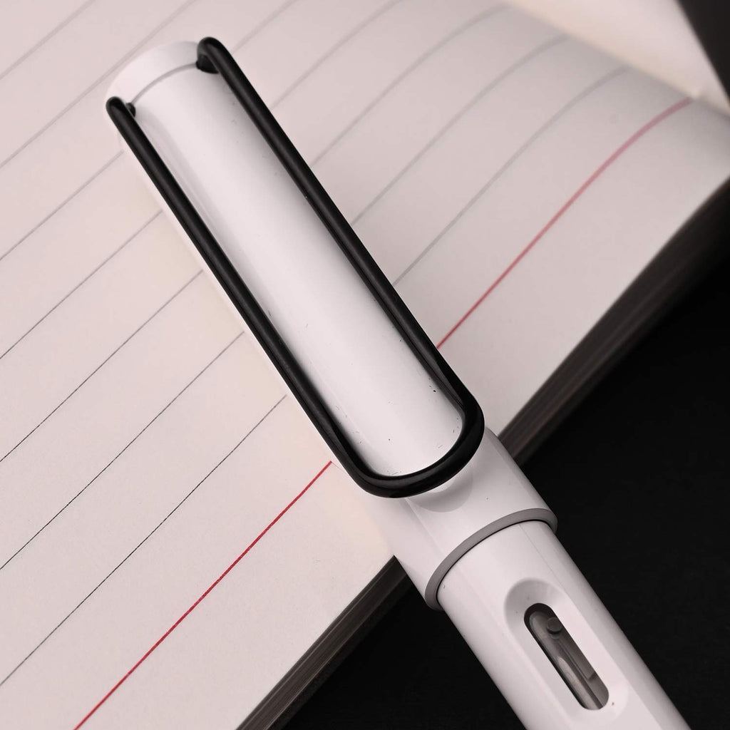 Lamy Safari Fountain Pen - White/Black (Special Edition)