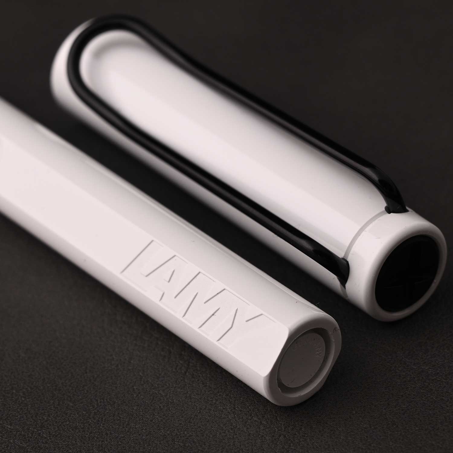 Lamy Safari Fountain Pen - White/Black (Special Edition)