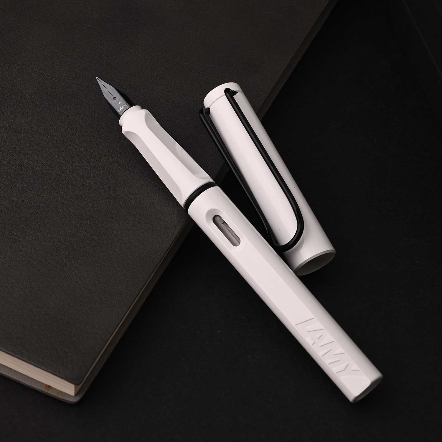 Lamy Safari Fountain Pen - White/Black (Special Edition)