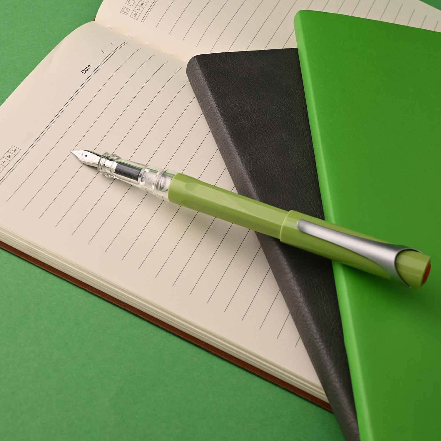 Twsbi Swipe Fountain Pen - Pear Green