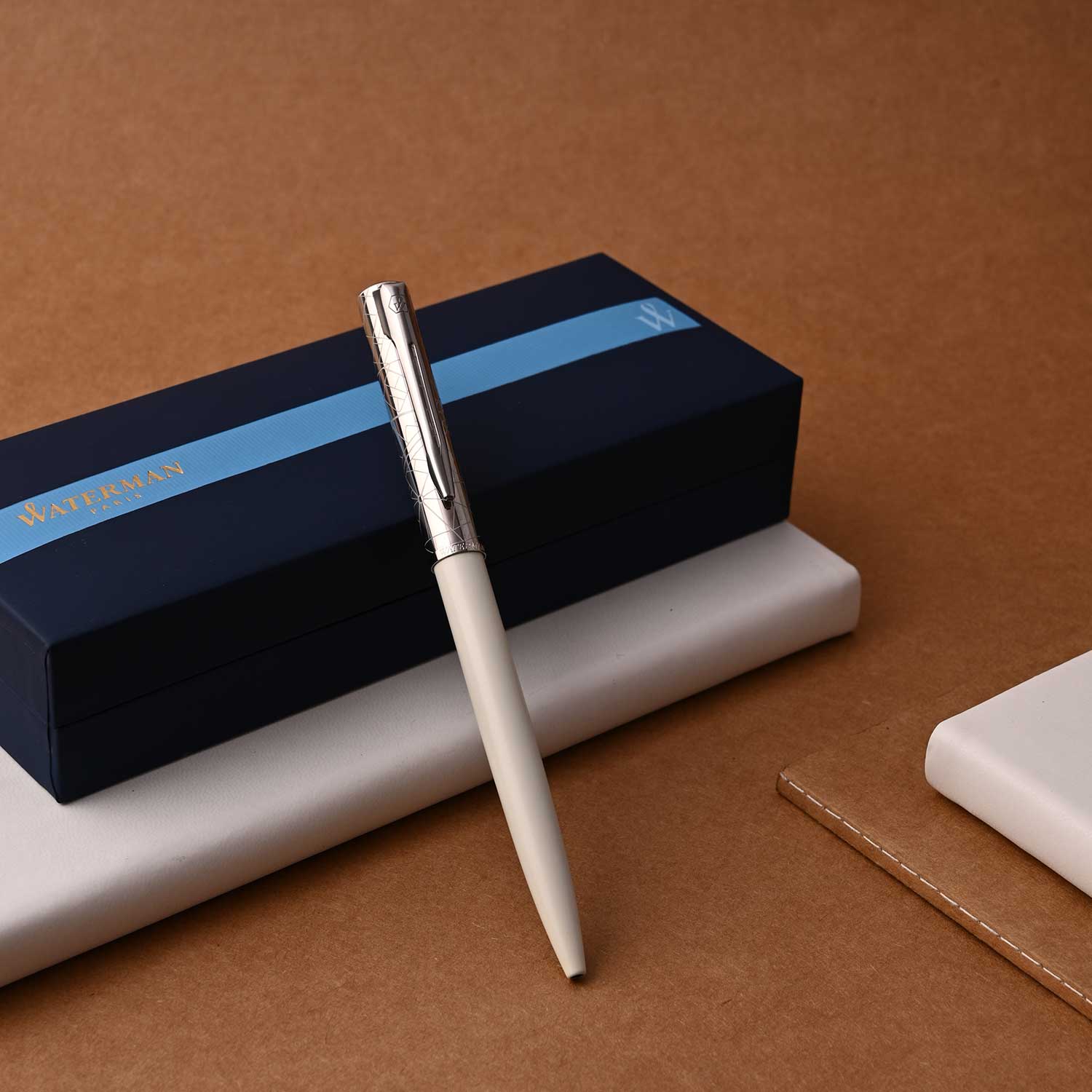 Waterman Allure Ball Pen - Deluxe White CT